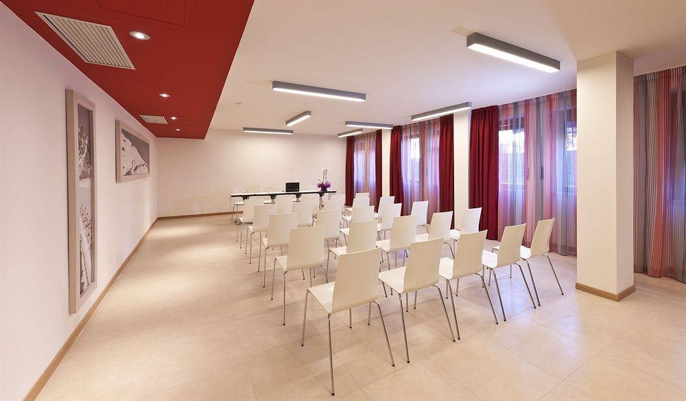 Hb Aosta Hotel & Balcony Spa Exterior foto